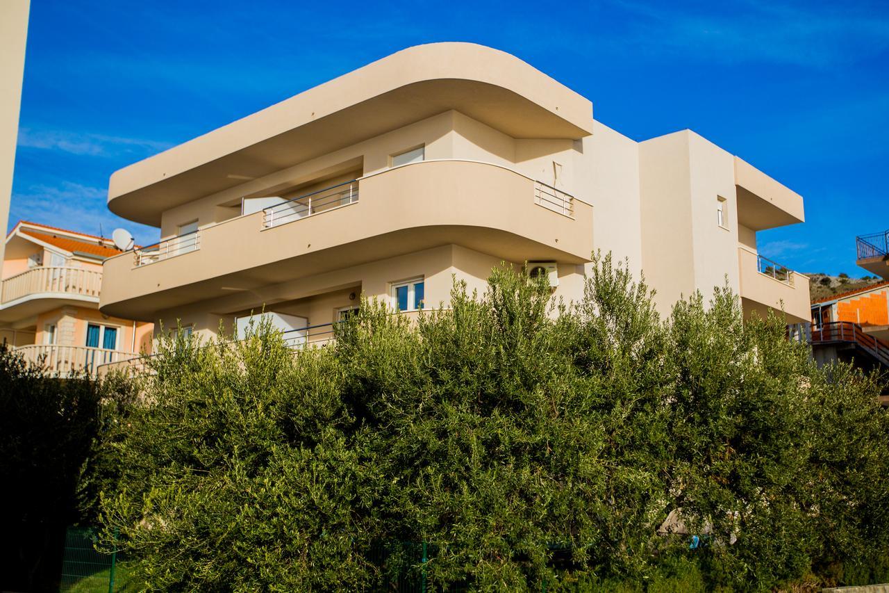 Maiv Residence - Family & Designer Suites Rogoznica  Exterior foto
