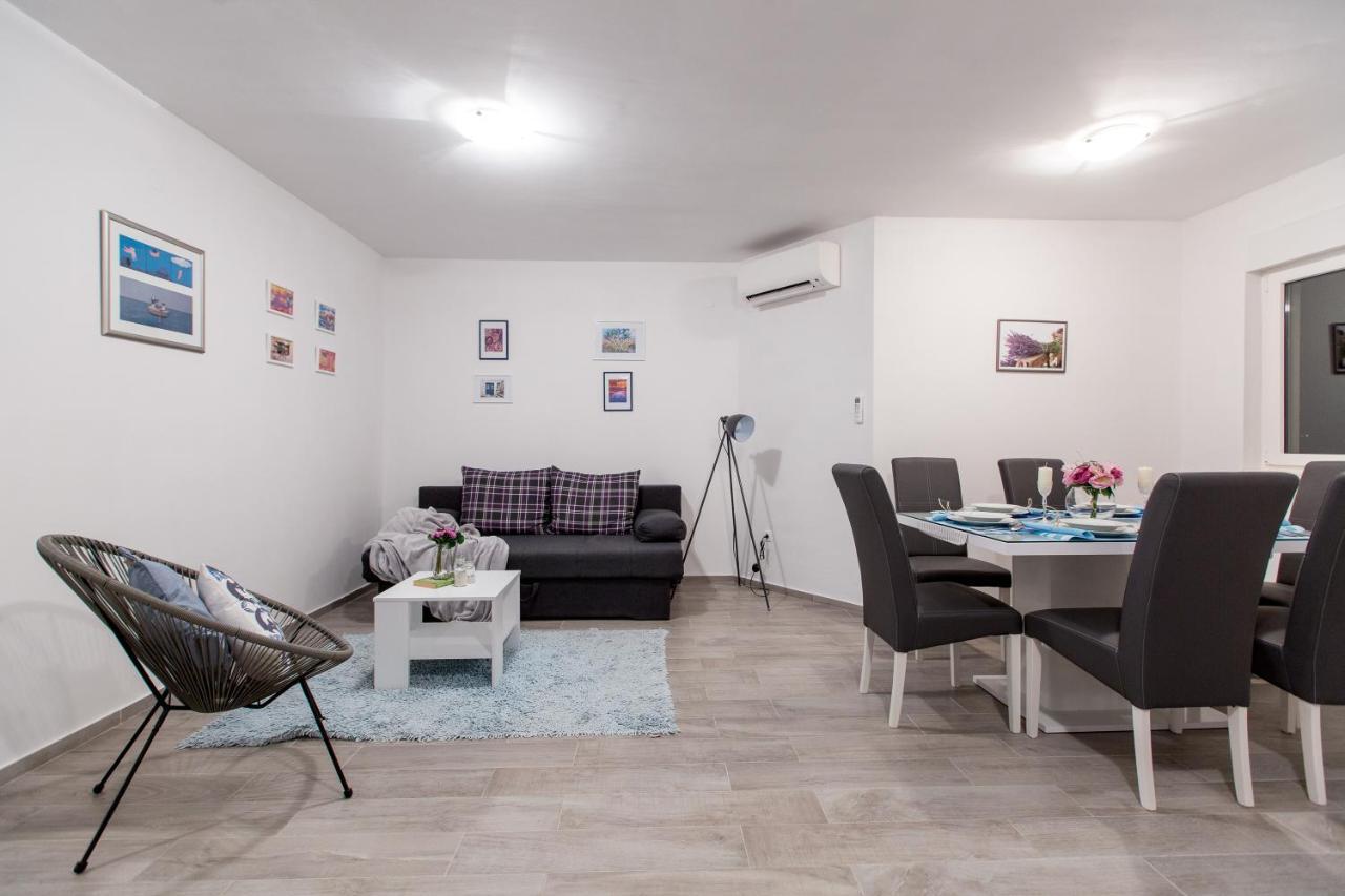 Maiv Residence - Family & Designer Suites Rogoznica  Cameră foto